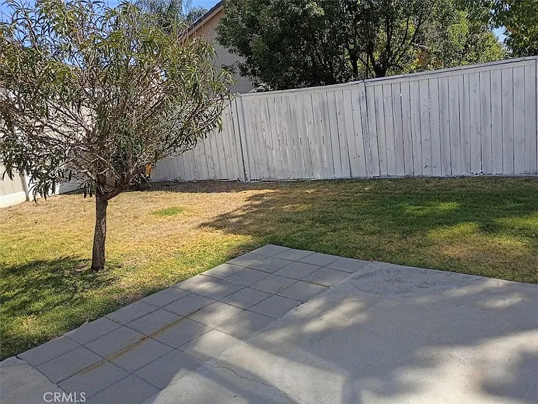 7631 Perth Ln — Photo 24
