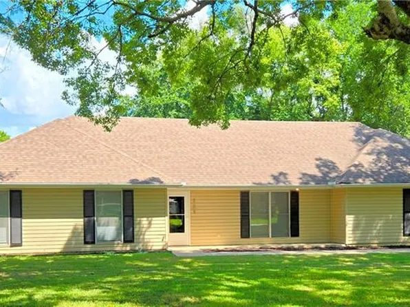 209 S Kentucky St, Adrian, MO 64720