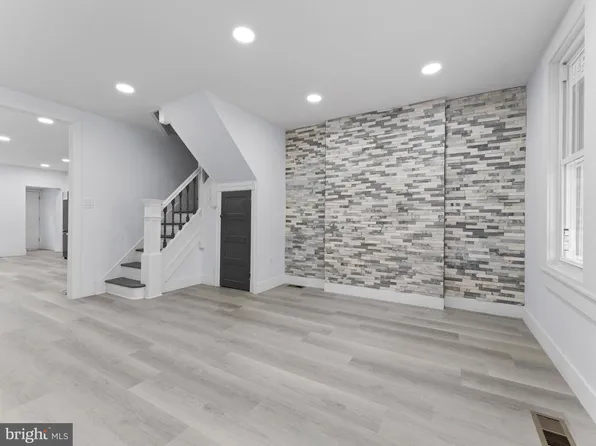 5903 Race St, Philadelphia, PA 19139