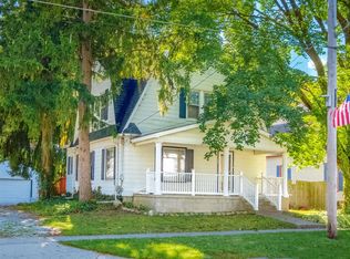 520 E Main St SE, Caledonia, MI 49316