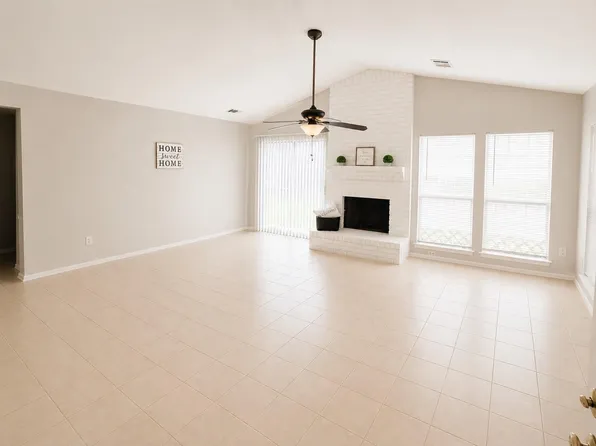 3643 Palm Grove Dr, Missouri City, TX 77459