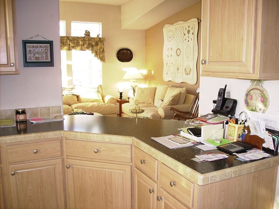 Kitchen Pass Thur