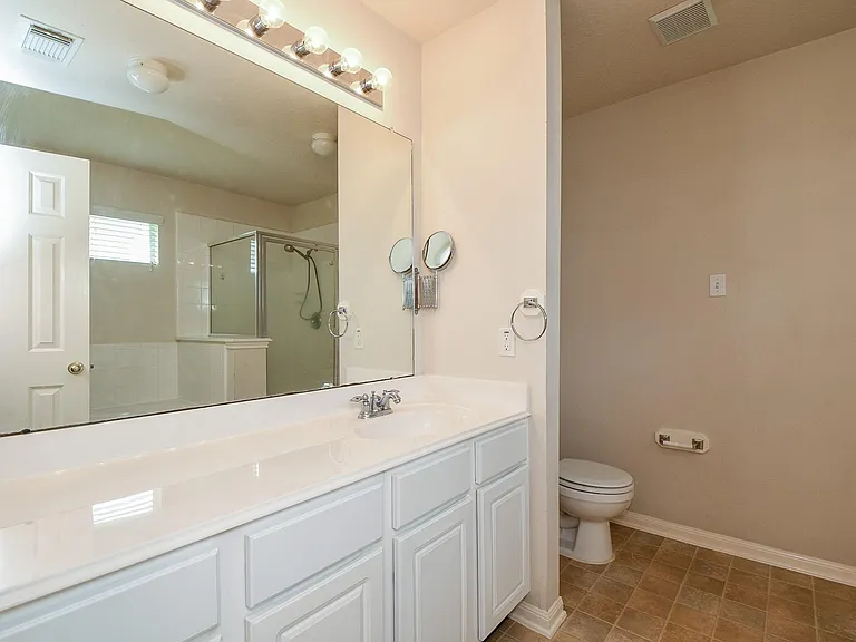 7218 Fox Hall Ln — Photo 17