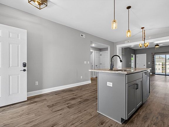 4th image of 1270 Constitution Ct #302