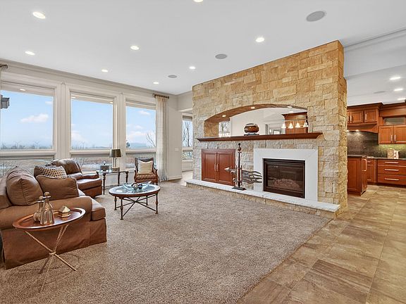 4th image of 4107 NE Bellagio Cir