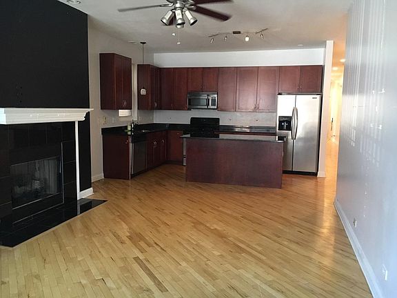 2nd image of 260 N California Ave Unit 1