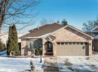 7701 Oak Park Ave, Burbank, IL 60459