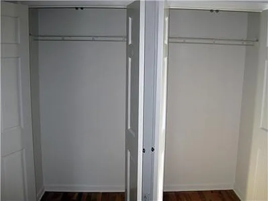 Rented by R New York | media 6