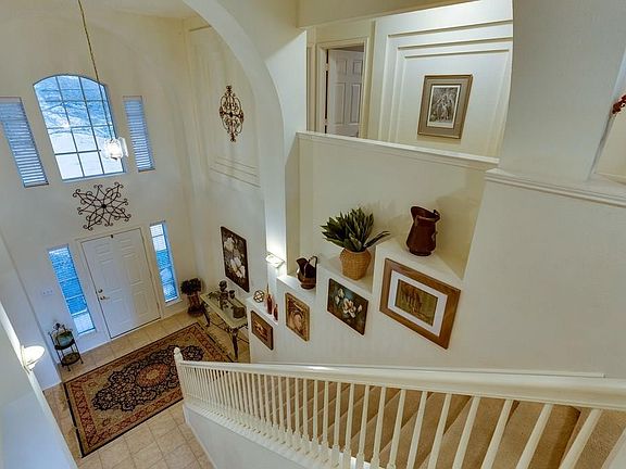 3rd image of 6401 Jersey Ln