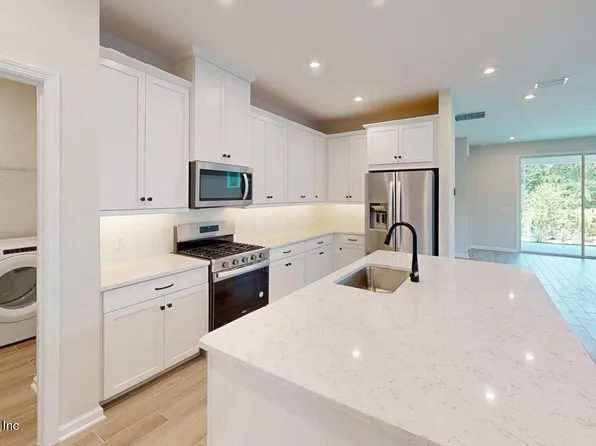 624 JUNIPER HILLS Drive, St. Johns, FL 32259