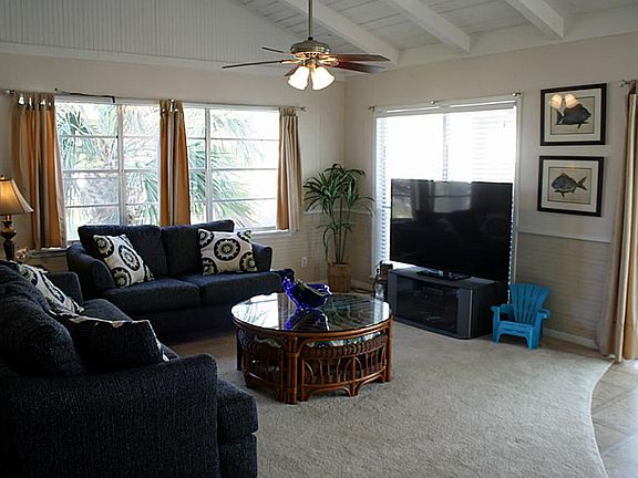 5th image of 16511 Jamaica Cove Rd