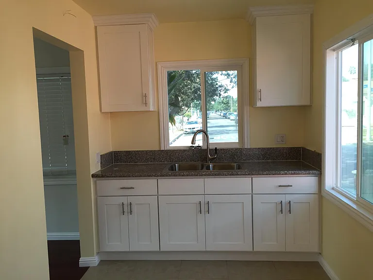 5524 Linden Ave #A — Photo 4