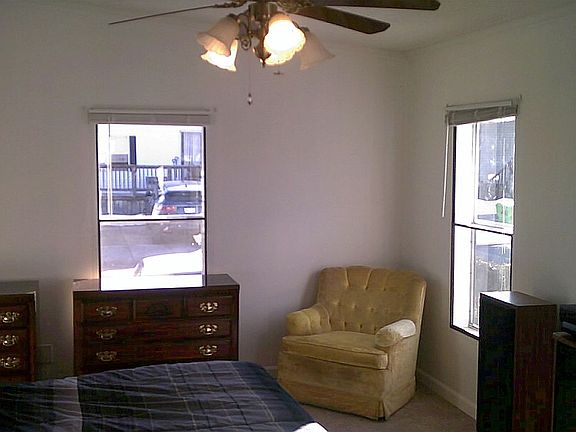 5th image of 220 Arrowood Dr