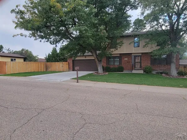 2229 Norman Ln, Pueblo, CO 81005