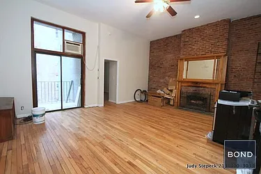 Rented by Bond New York