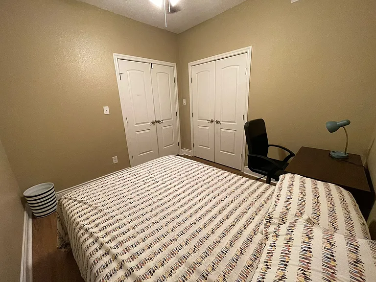 9009 Richmond Ave #702 — Photo 4