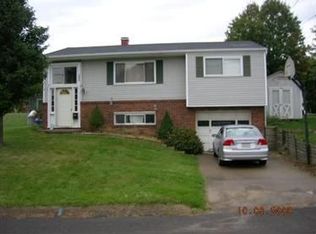 1073 Catherine Dr, Conway, PA