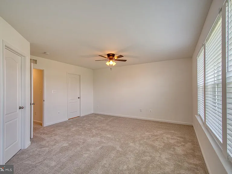 54 Melsonby Dr — Photo 24