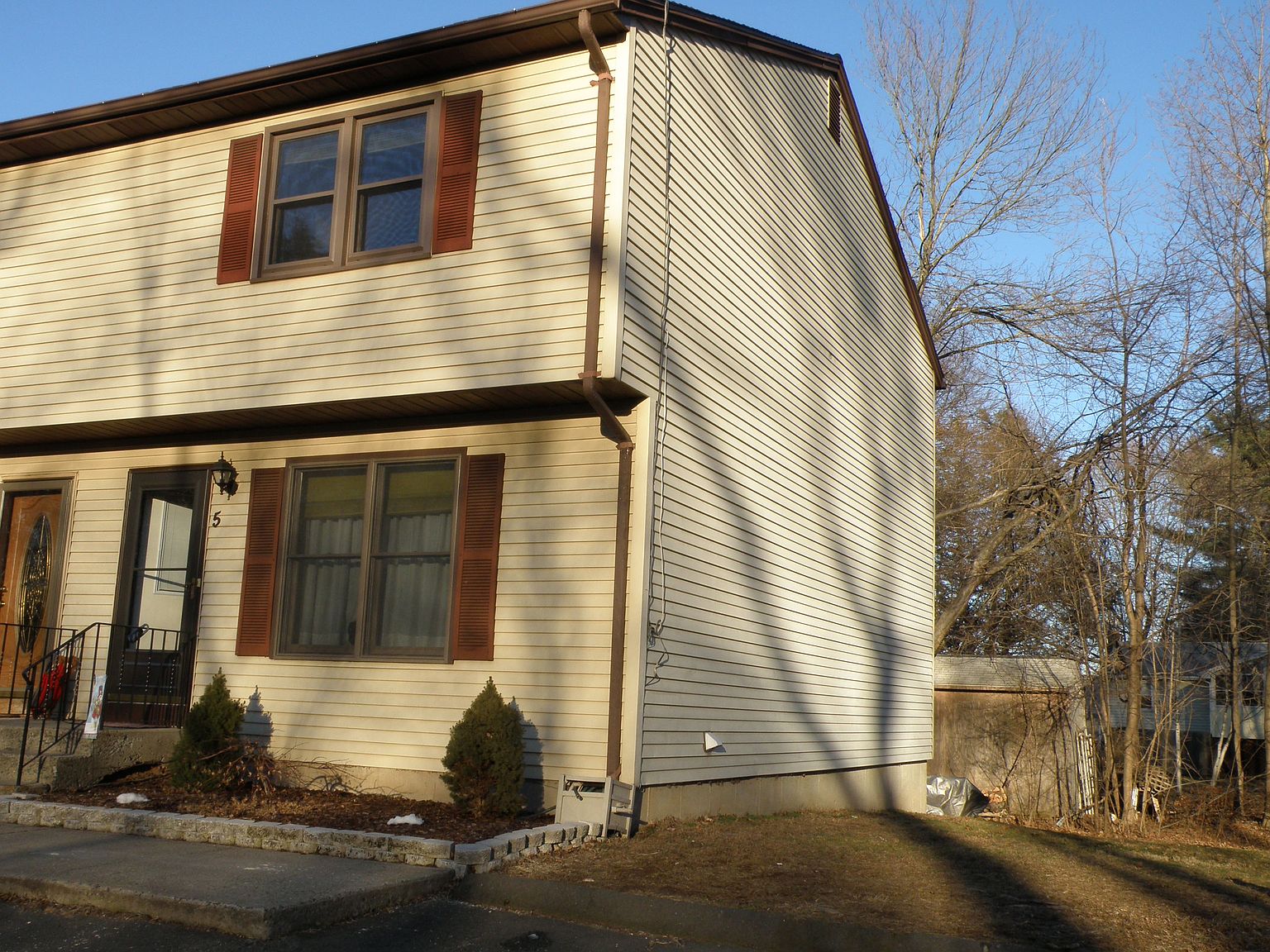 24 Elizabeth Ct APT 5, Plainville, CT 06062 Zillow