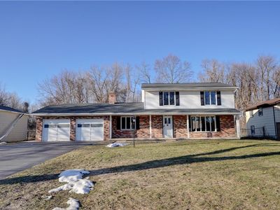 120 Lantern Ln, Rochester, NY, 14623
