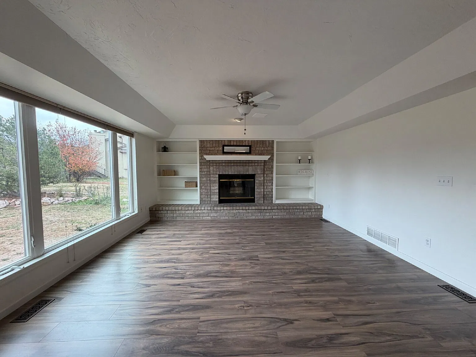 4 bed, 4.0 bath, 3476 sqft, $3,495 — Photo 3