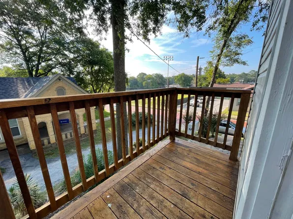 421 W. Woldert St.