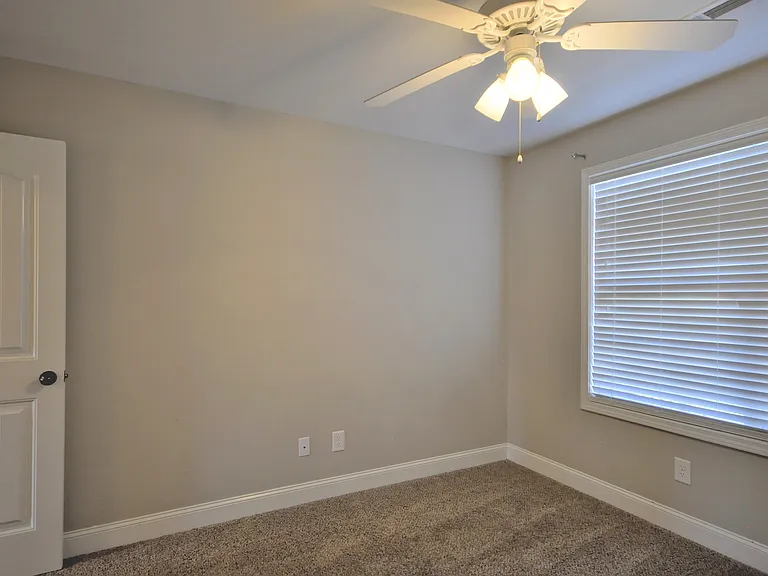 3714 Tradewinds Ter — Photo 34