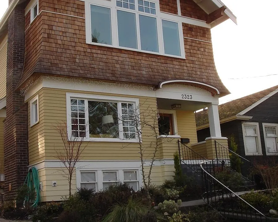 A classic craftsman, renovated in 2008 with a full, custom 2br apartment in the entire basement level.