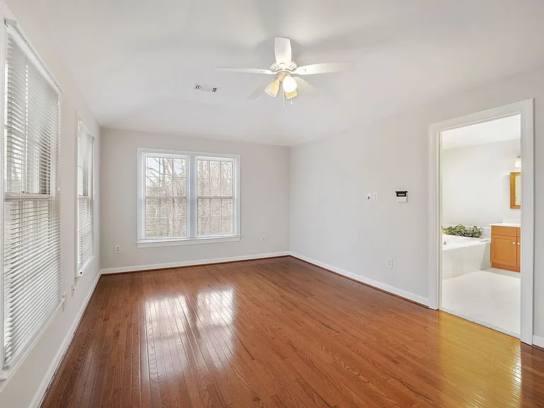 2171 Wolftrap Ct — Photo 19