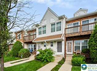 609 Glen Ln, Norristown, PA 19403