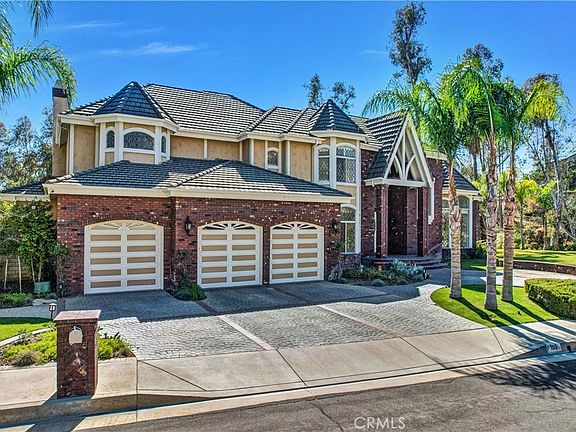 4th image of 102 Mill Run