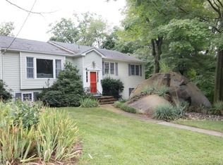 5 Weber Rd, West Orange, NJ 07052