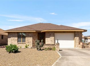 1805 Reagan St, Mission, TX 78572