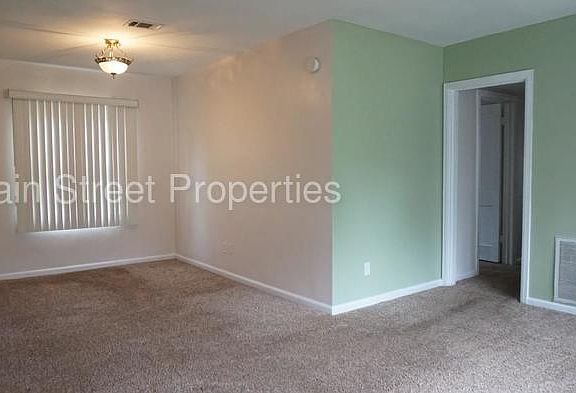 4th image of 116 Pineda Ave