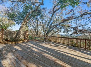 95 Blanca Dr, Novato, CA