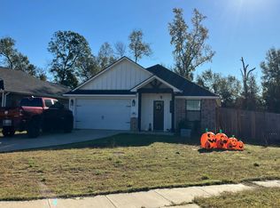 17010 Crossing Cir, Lindale, TX 75771