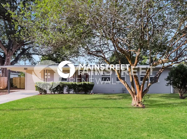 121 Emily Ln, Brandon, FL 33510