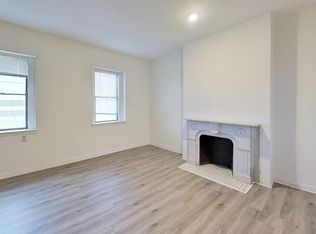 9 W Preston St #9D, Baltimore, MD 21201