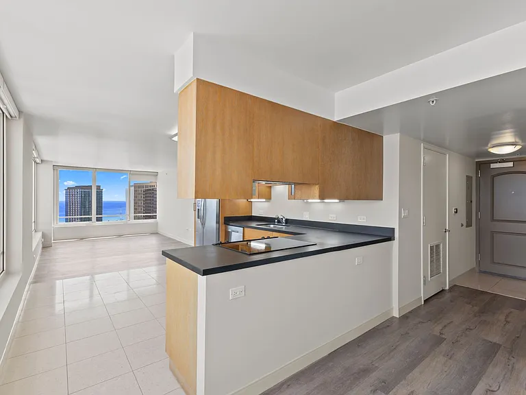 1009 Kapiolani Blvd #4403 — Photo 5
