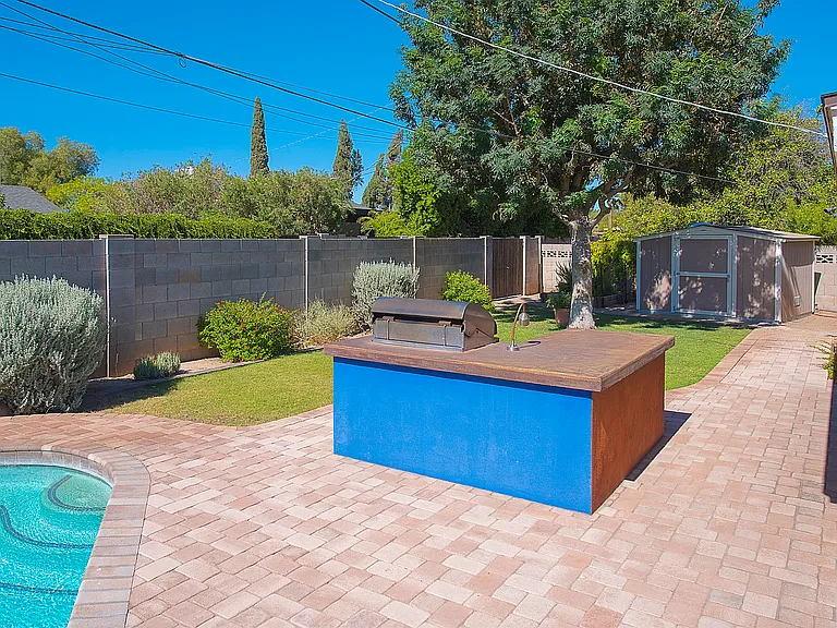 1236 E Del Rio Dr — Photo 21