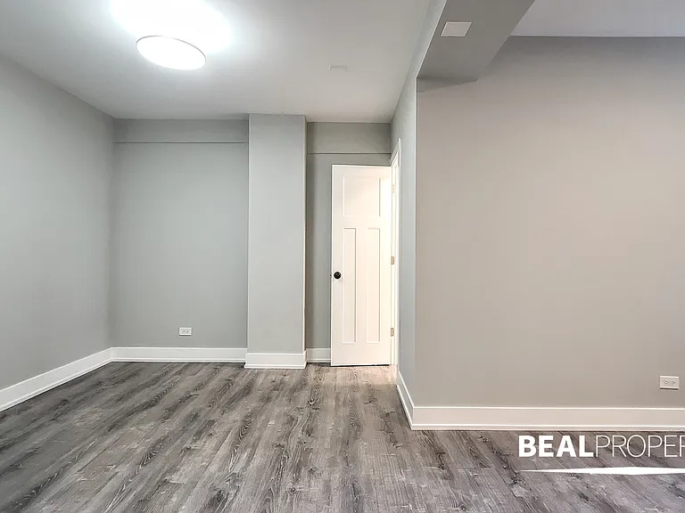 505 West Belmont Ave — Photo 93