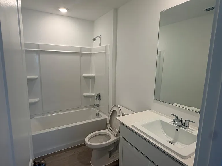 3117 Campeiro Ave — Photo 12