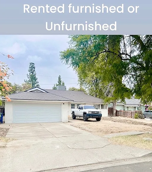 15907 Tuba St — Photo 3