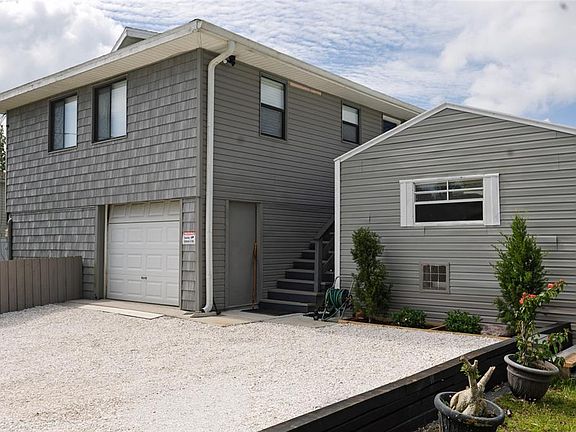 2nd image of 29103 Orva Dr