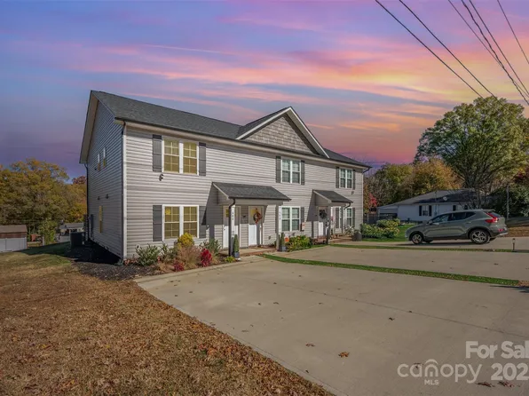 604 W 8th St, Kannapolis, NC 28081