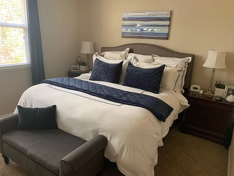 Bed 1 on top level