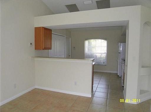 4th image of 2451 SW Webster Ln
