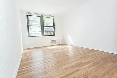 Rented by Pinnacle City Living