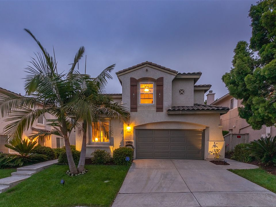 1st image of 942 Bryce Canyon Ave
