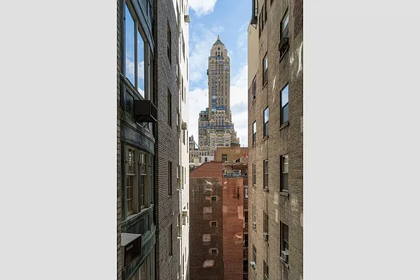 Sold by Stribling | media 33